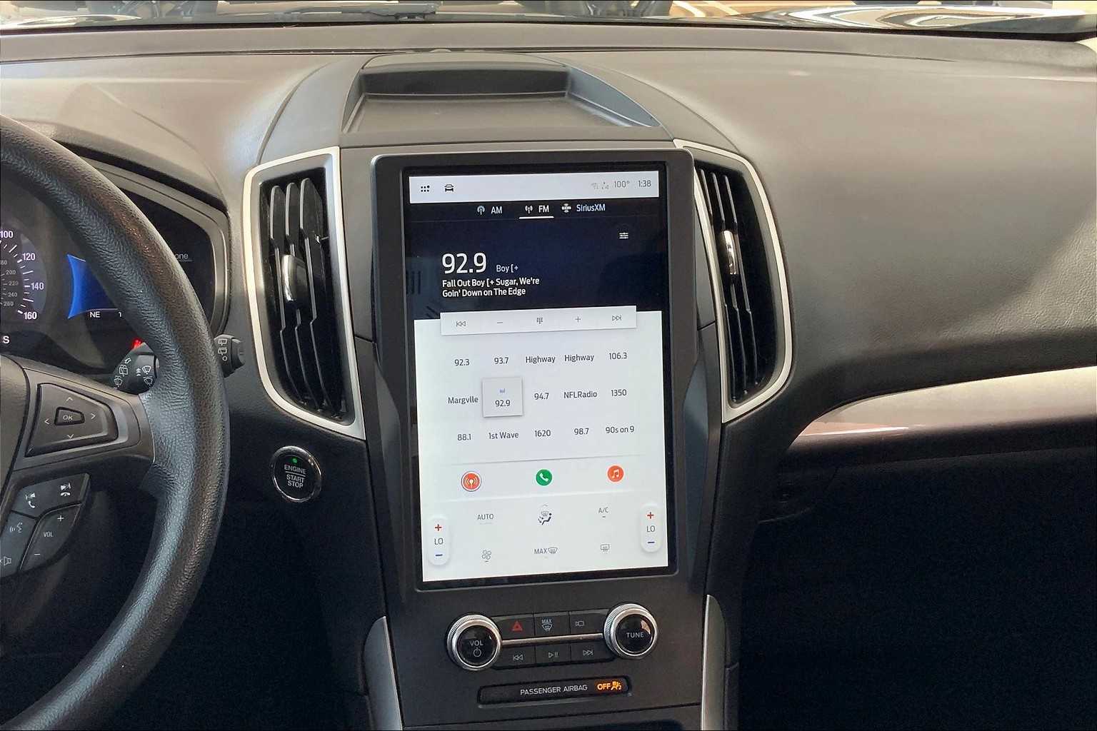 2022 Ford Edge SE photo 12