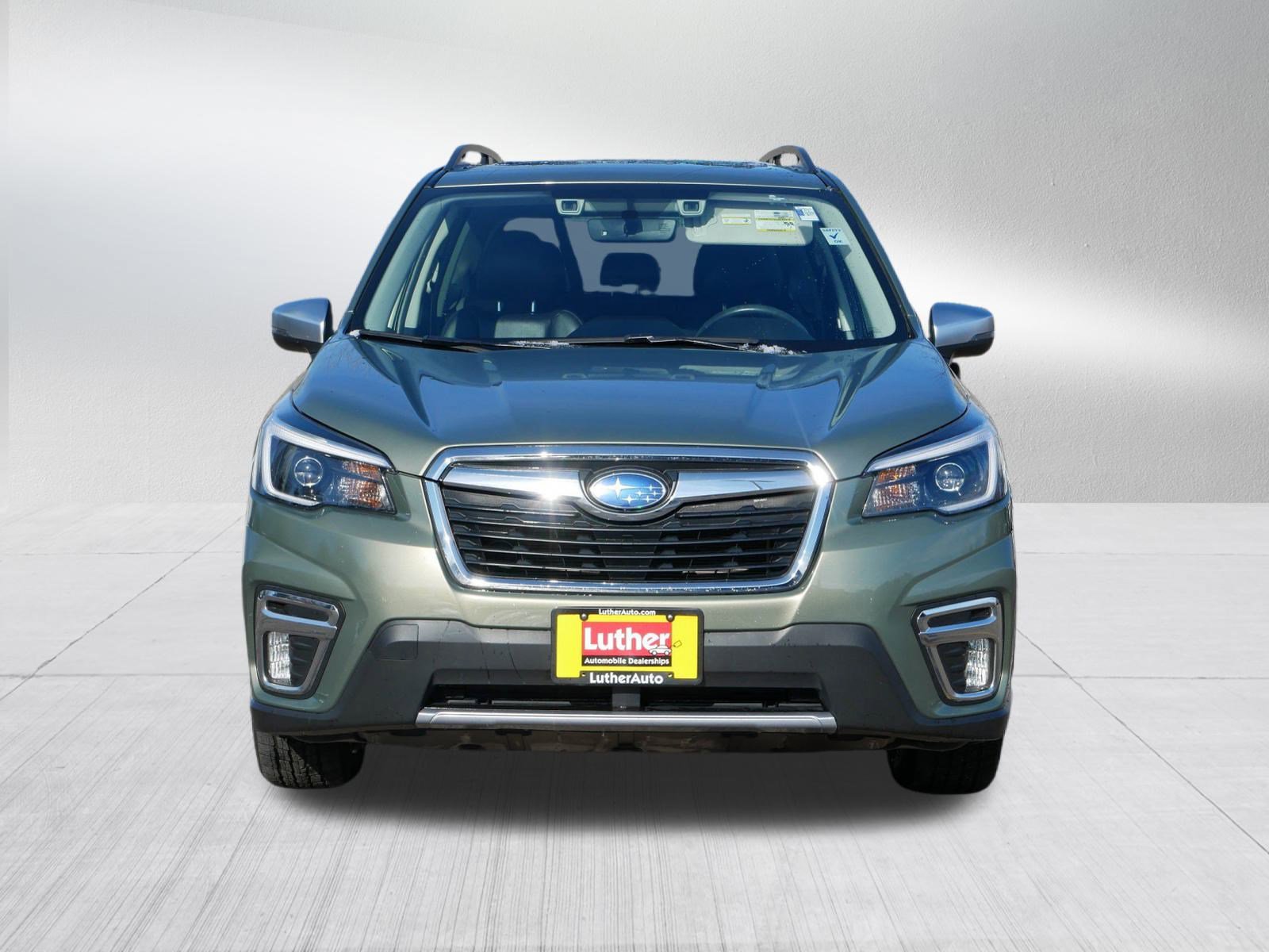 2021 Subaru Forester Touring photo 2