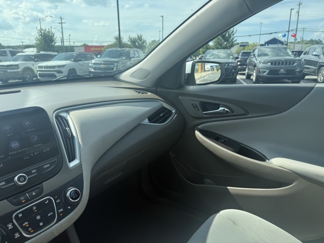 2022 Chevrolet Malibu 1LT photo 20