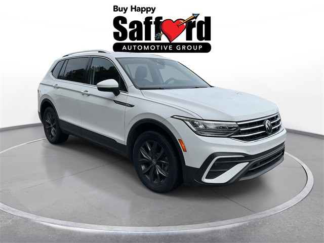 2024 Volkswagen Tiguan SE Wolfsburg Edition photo 3