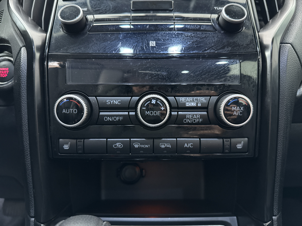 2022 Subaru Ascent Onyx Edition photo 19