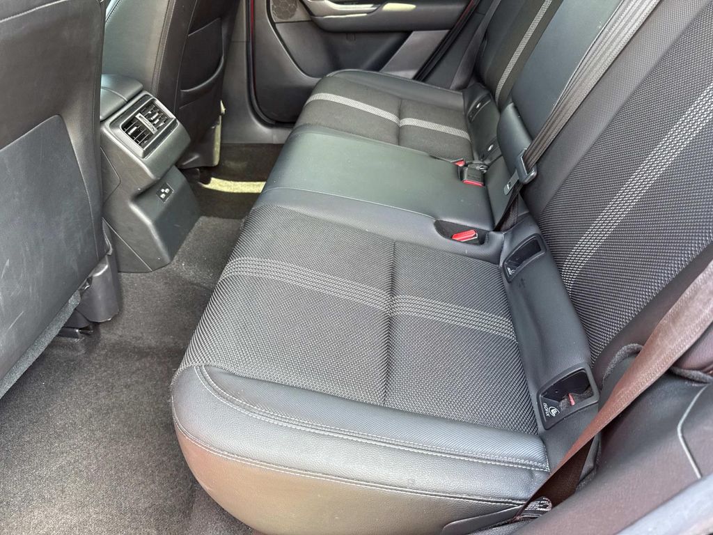 2024 Mazda CX-50 2.5 S Premium photo 14
