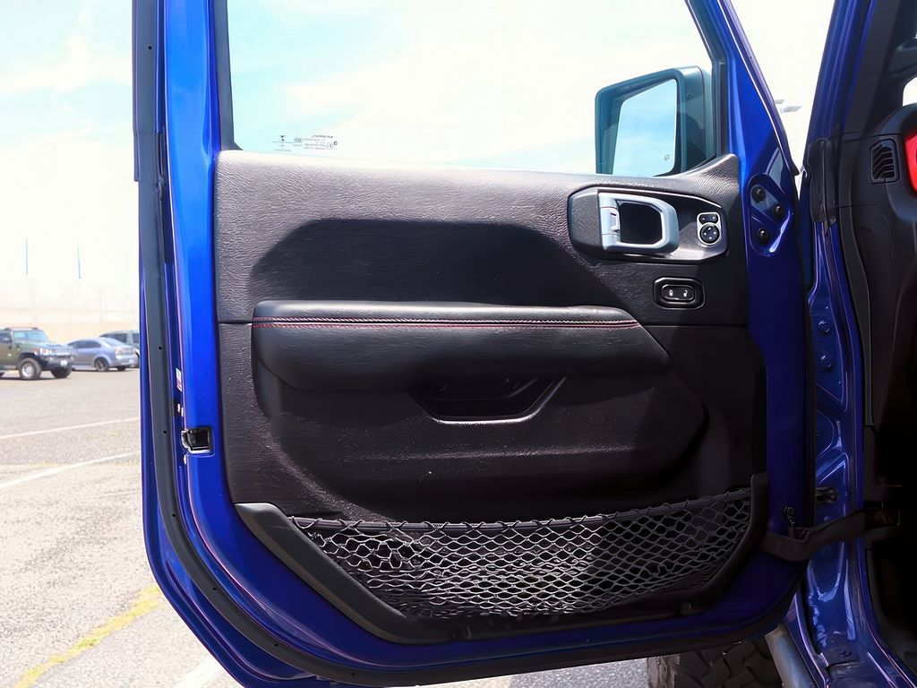 2019 Jeep Wrangler Rubicon photo 11