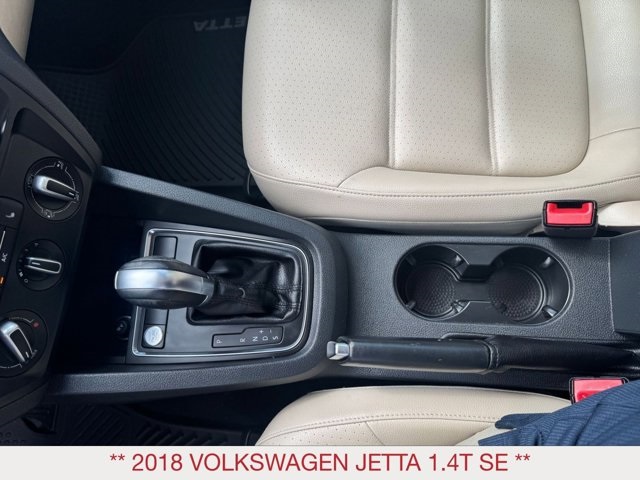 2018 Volkswagen Jetta 1.4T SE photo 15