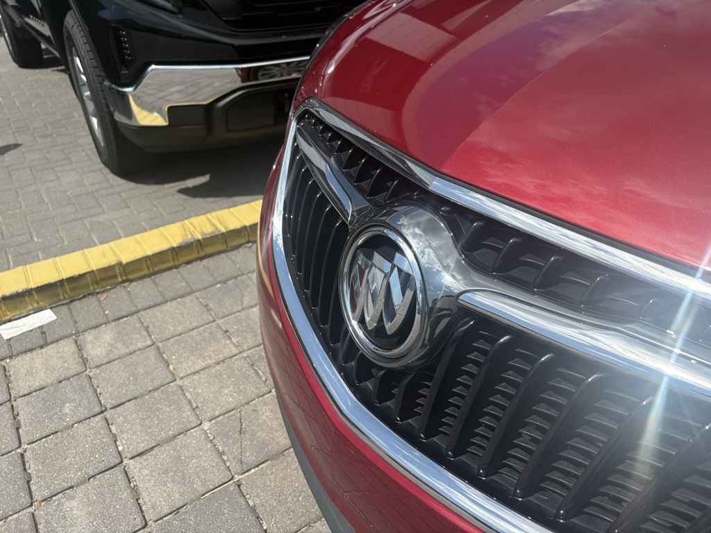 2019 Buick Envision Essence photo 11