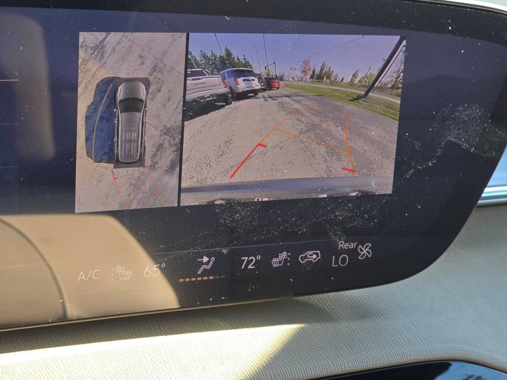 2025 Buick Enclave Preferred photo 3