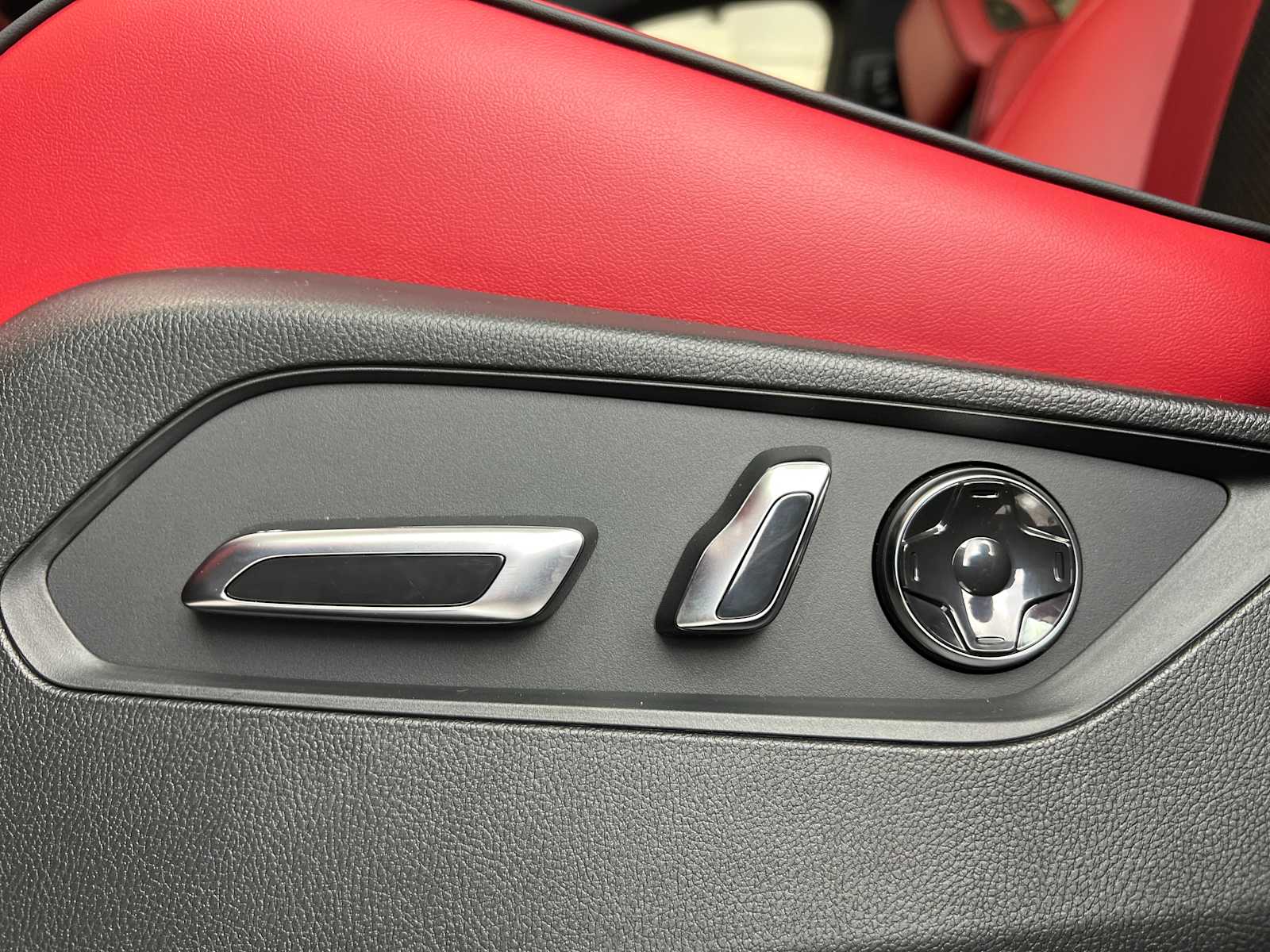 2026 Acura MDX A-Spec SH-AWD photo 18