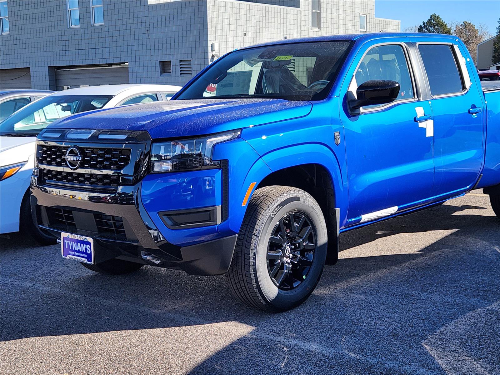 2026 Nissan Frontier Crew Cab SV photo 3