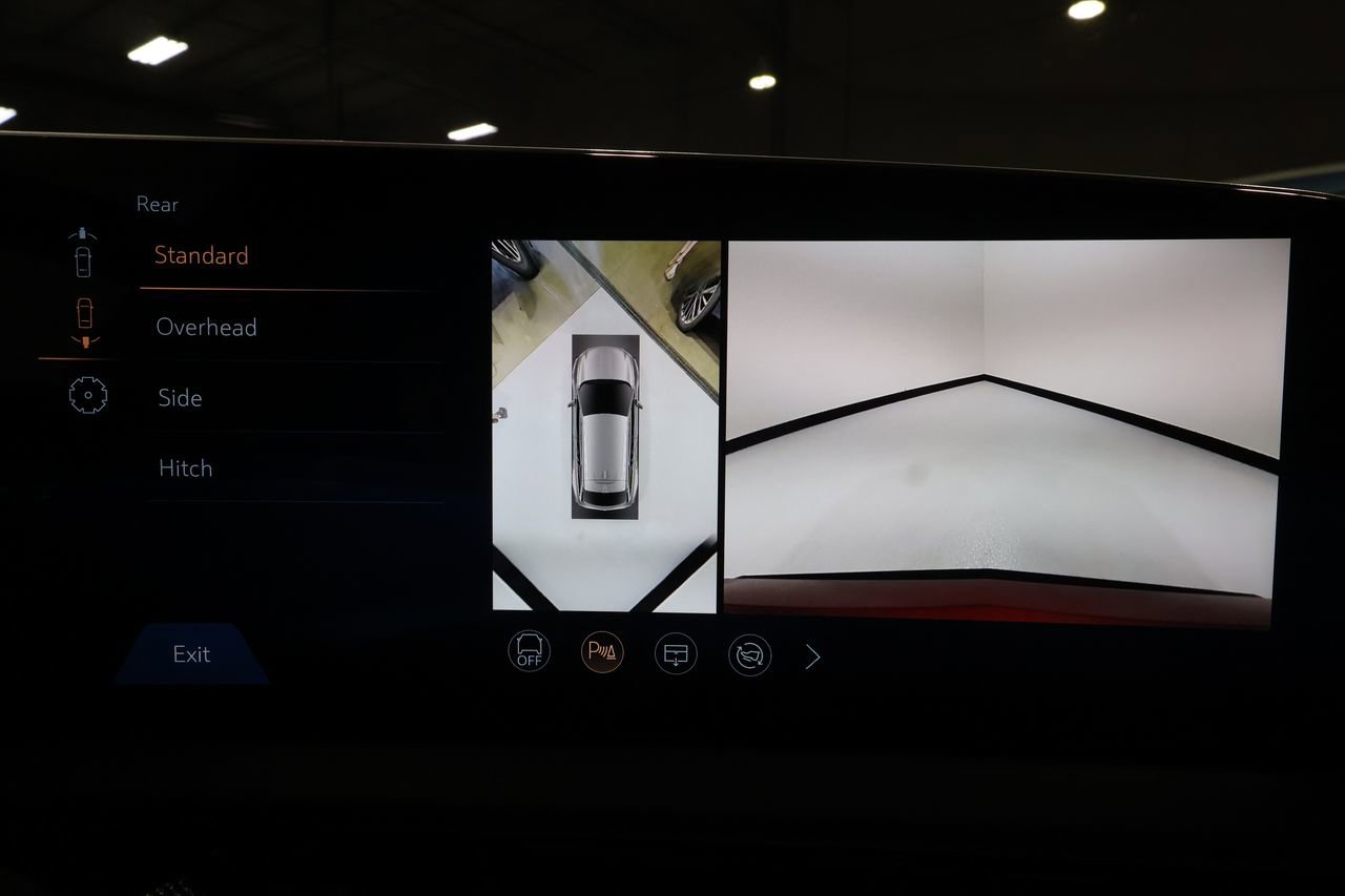 2025 Cadillac Optiq Sport photo 13