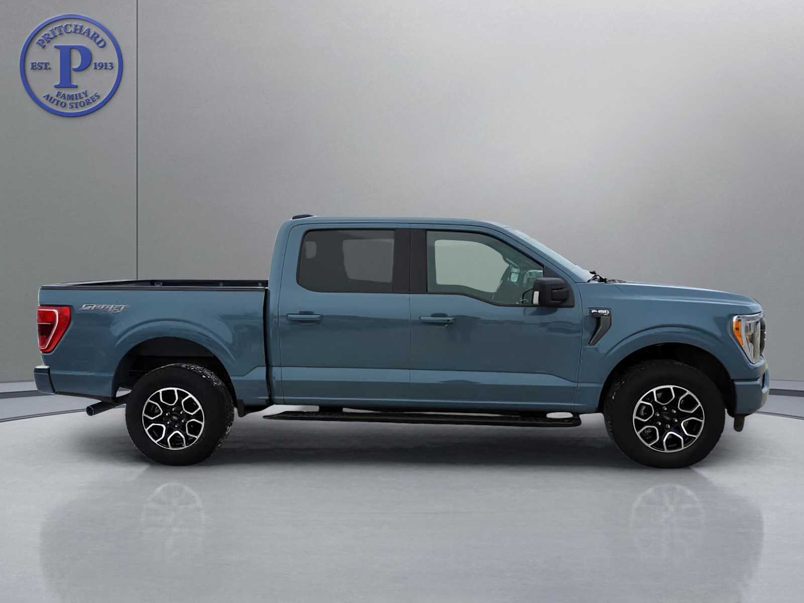 2023 Ford F-150 XLT's photo