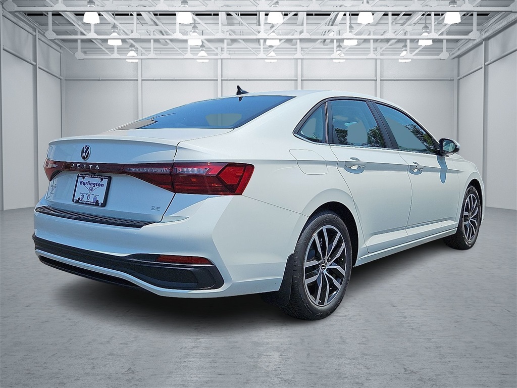 2025 Volkswagen Jetta 1.5T SE photo 3