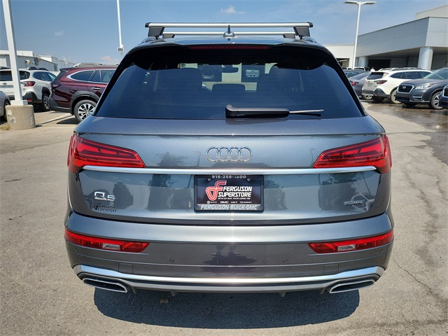 2022 Audi Q5 45 S line Premium photo 3