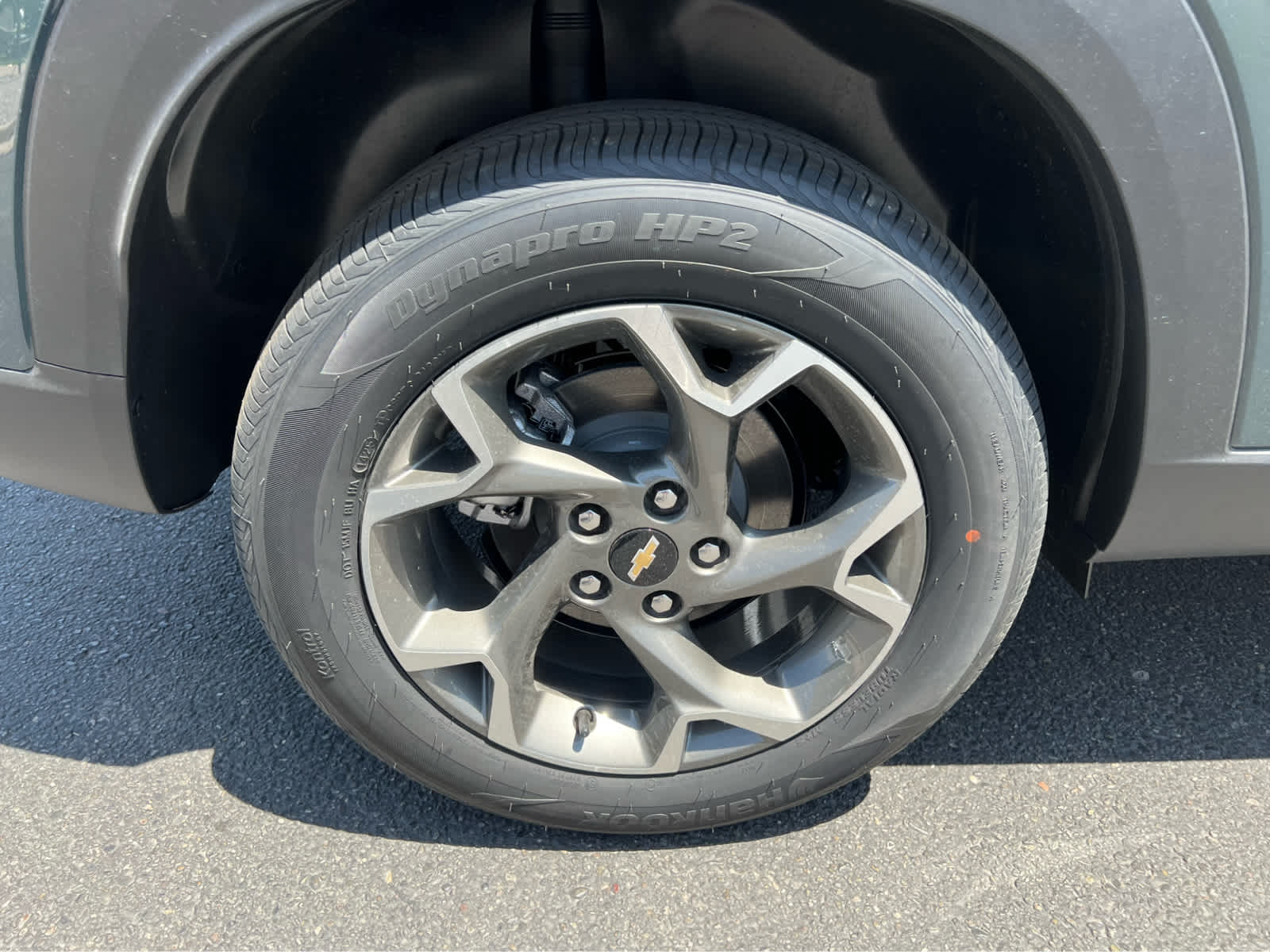 2025 Chevrolet Trax LT photo 11