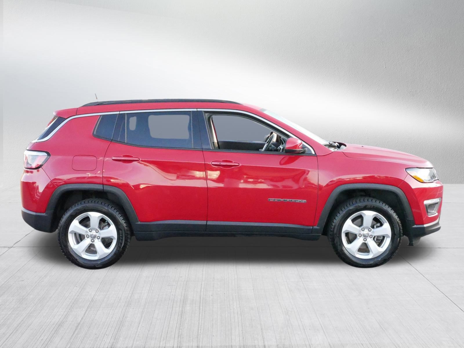 2018 Jeep Compass Latitude photo 8