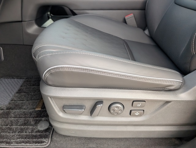 2026 Infiniti QX80 photo 26