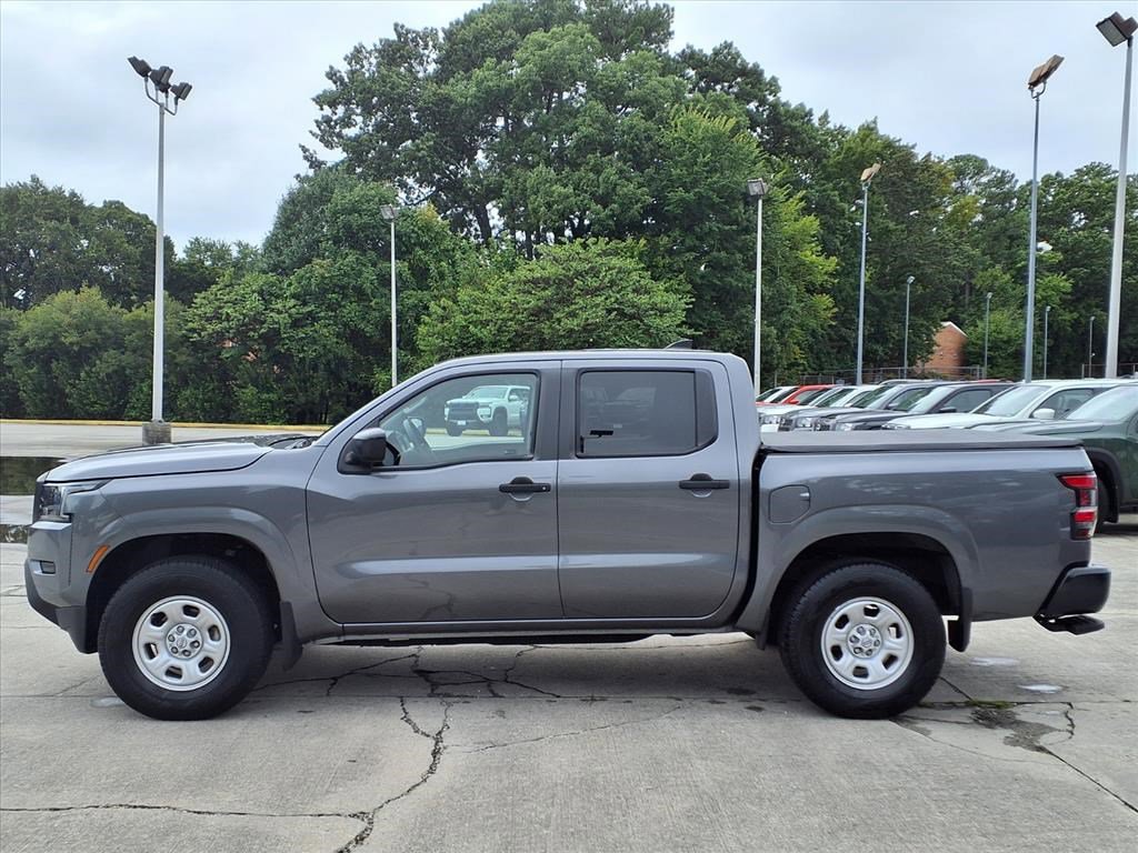 2023 Nissan Frontier Crew Cab S photo 2