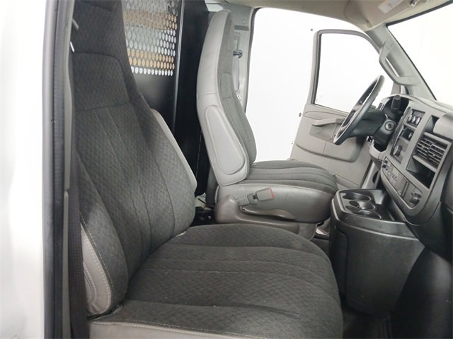 2023 Gmc Savana Cargo 2500 photo 12