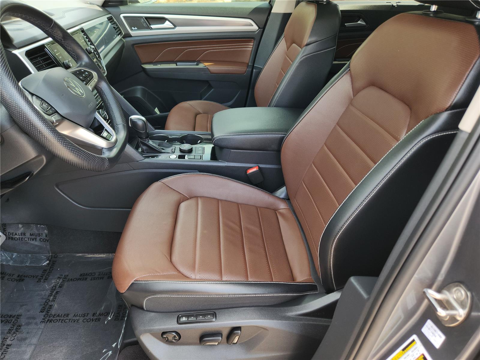 2022 Volkswagen Atlas V6 SEL Premium R-Line photo 6