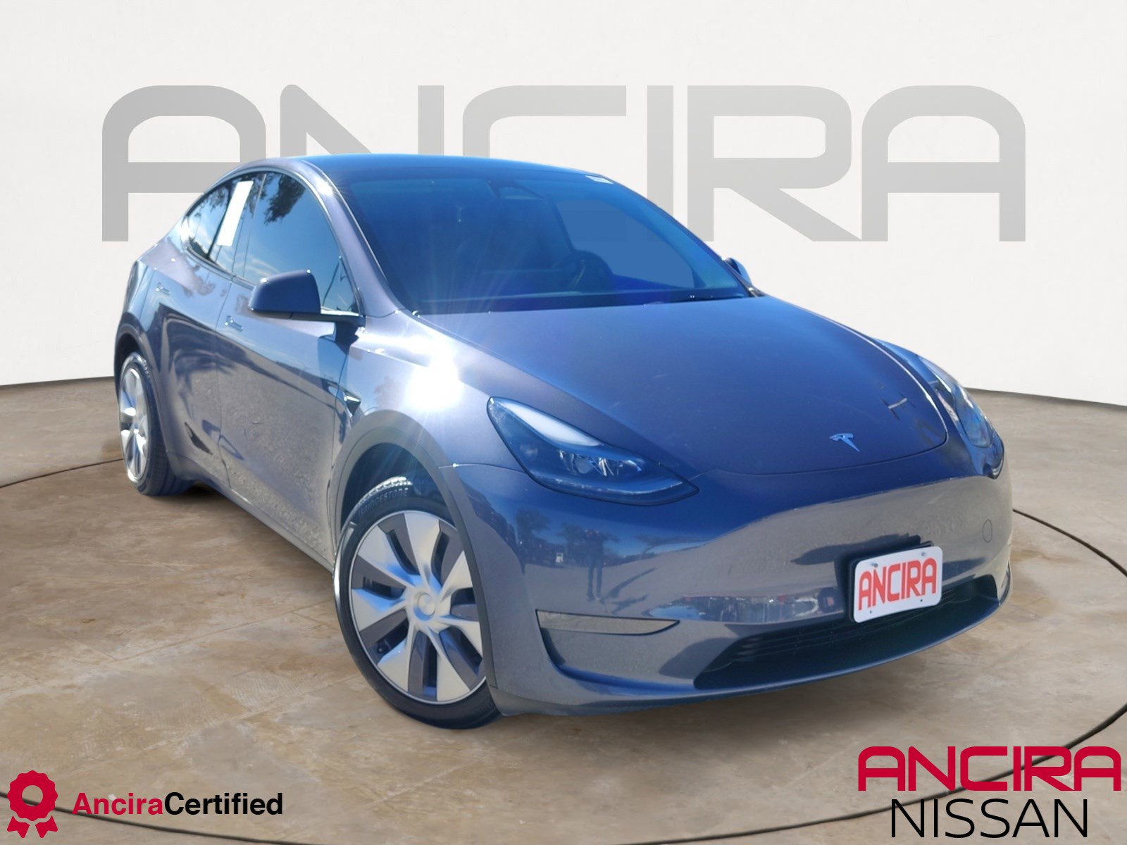 2023 Tesla Model Y Long Range's photo