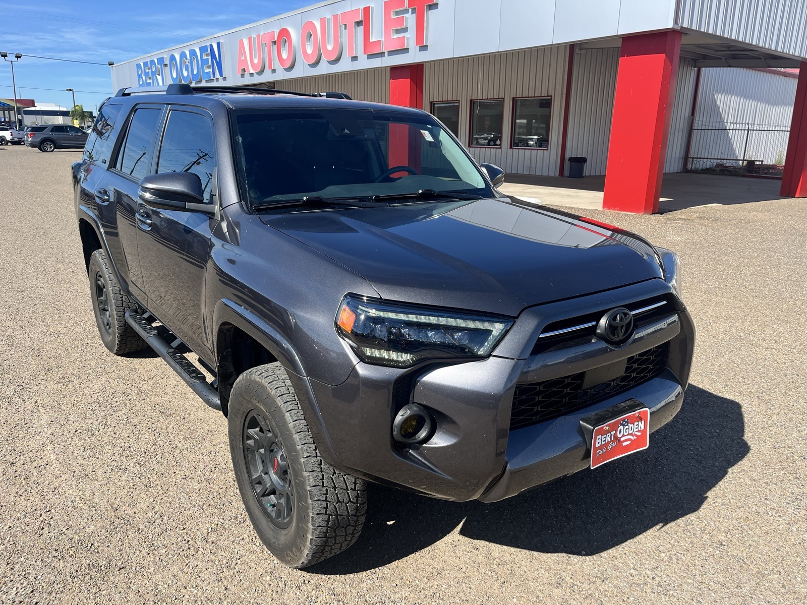 2022 Toyota 4Runner SR5 Premium's photo