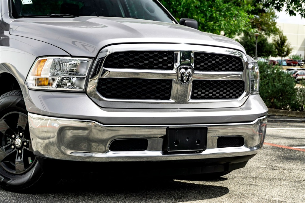 2024 Ram 1500 Classic SLT photo 3
