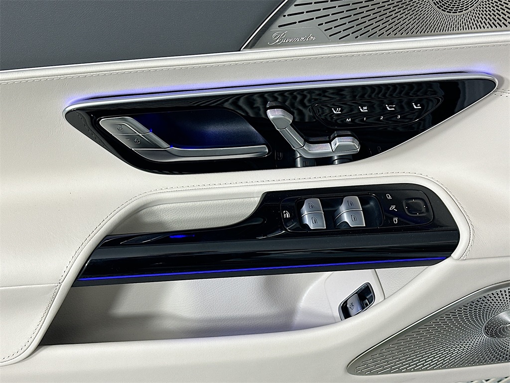 2026 Mercedes Benz SL AMG 63 photo 17