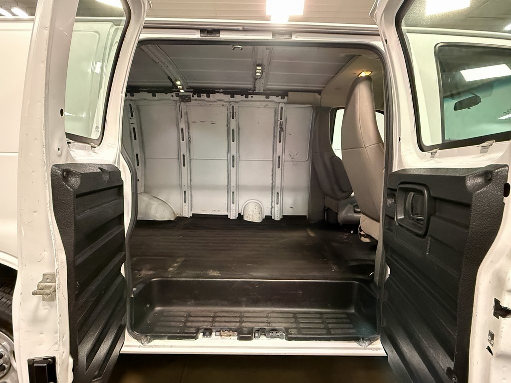 2016 Gmc Savana 2500 Cargo photo 4