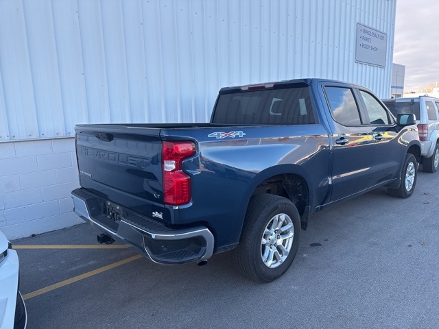 2023 Chevrolet Silverado 1500 LT photo 4