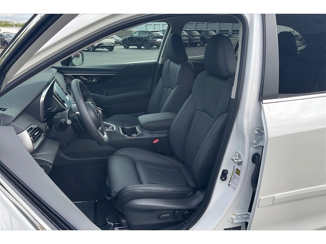 2025 Subaru Outback Limited photo 21
