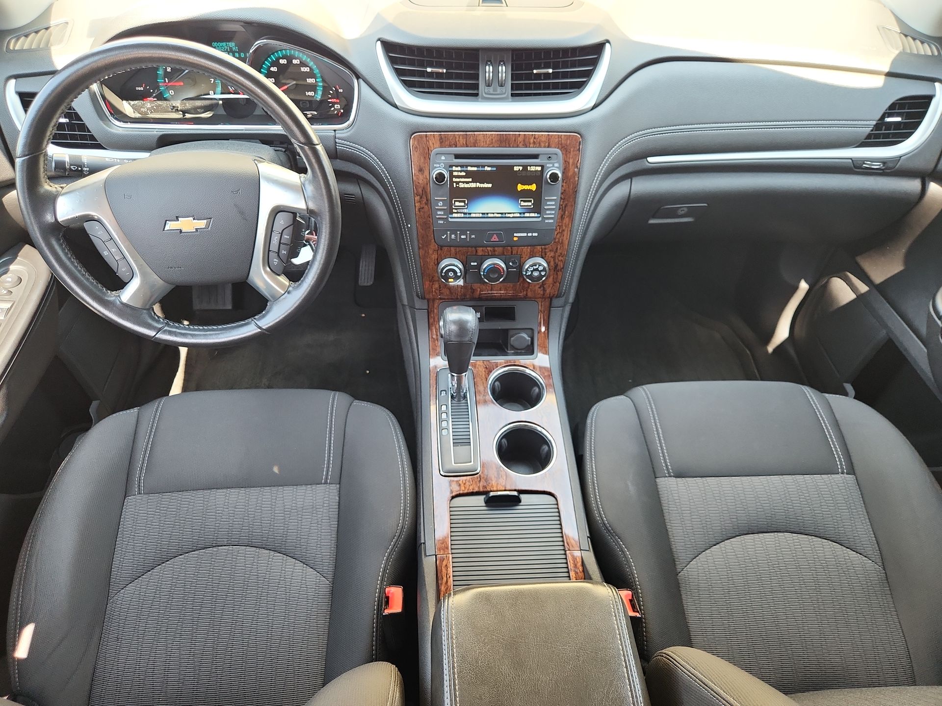 2014 Chevrolet Traverse 1LT photo 18