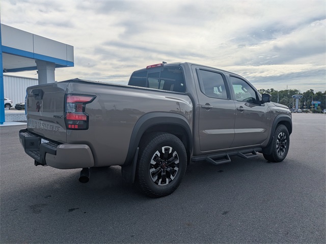 2022 Nissan Frontier PRO-X photo 4