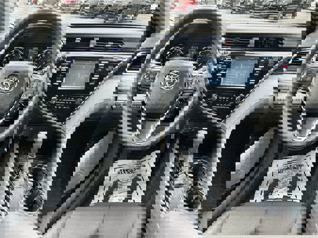 2018 Toyota Camry L photo 10