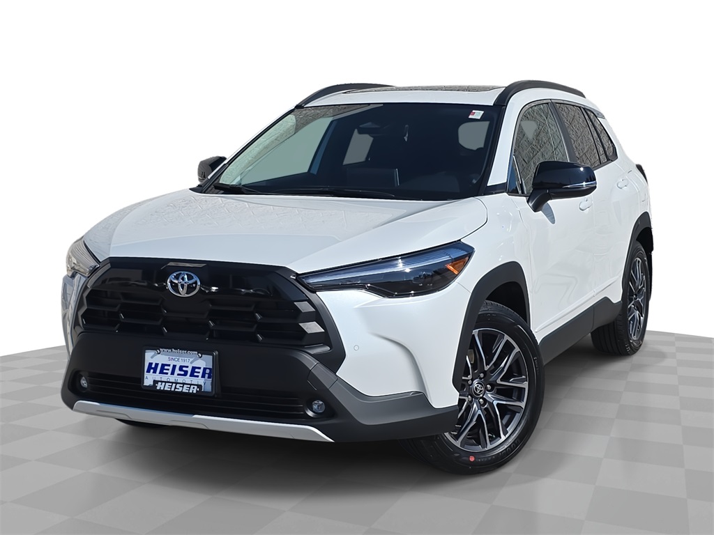 2026 Toyota Corolla Cross XLE's photo