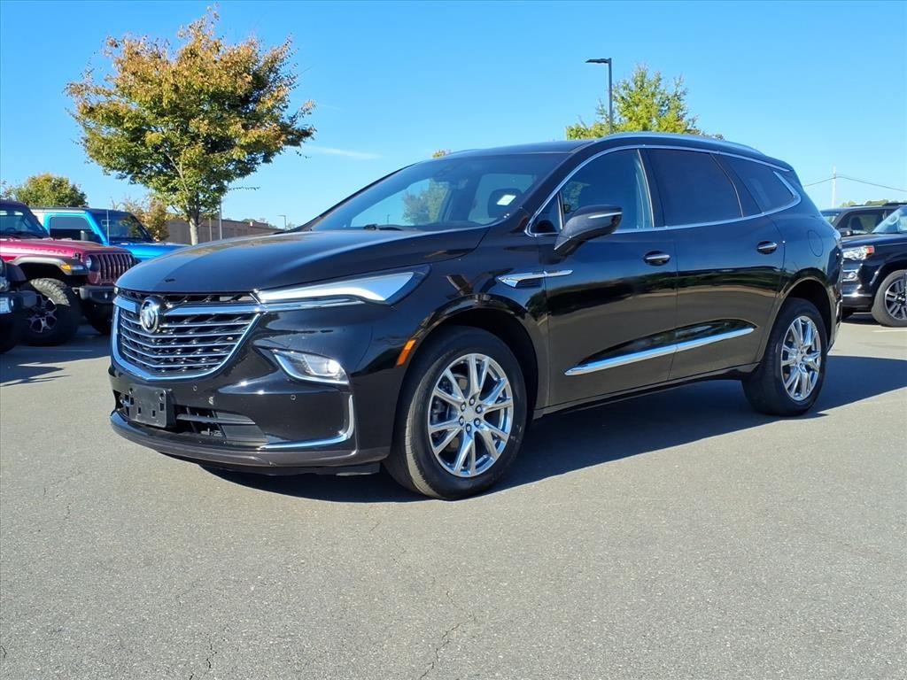 2022 Buick Enclave Premium's photo