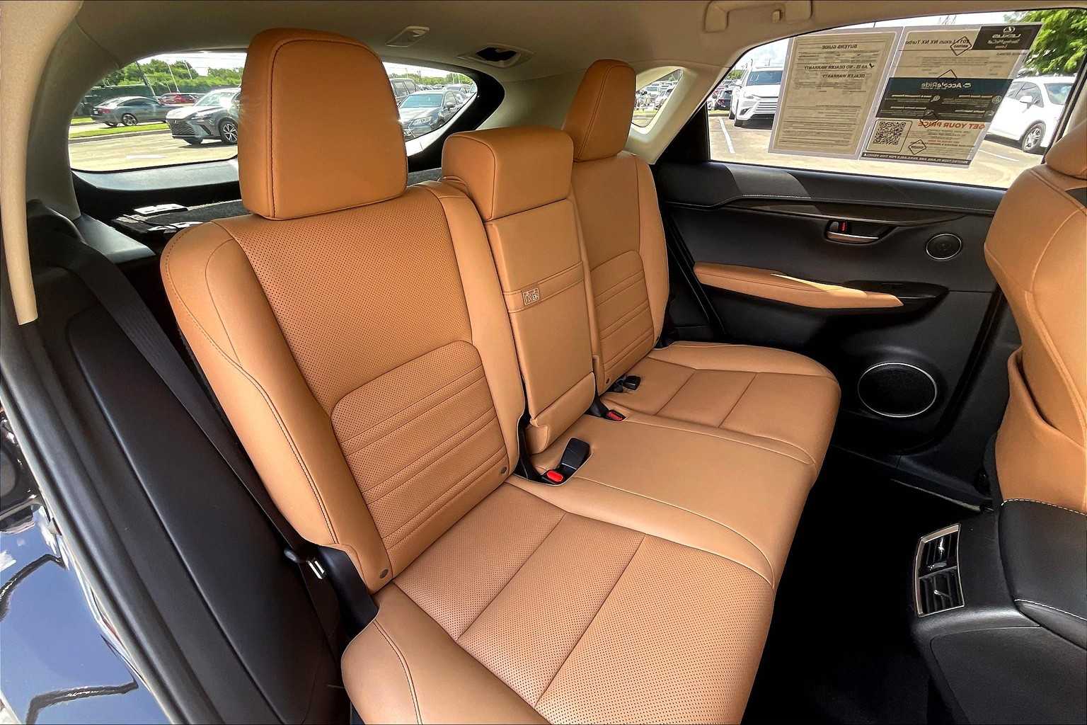 2017 Lexus NX 200t Luxury photo 17