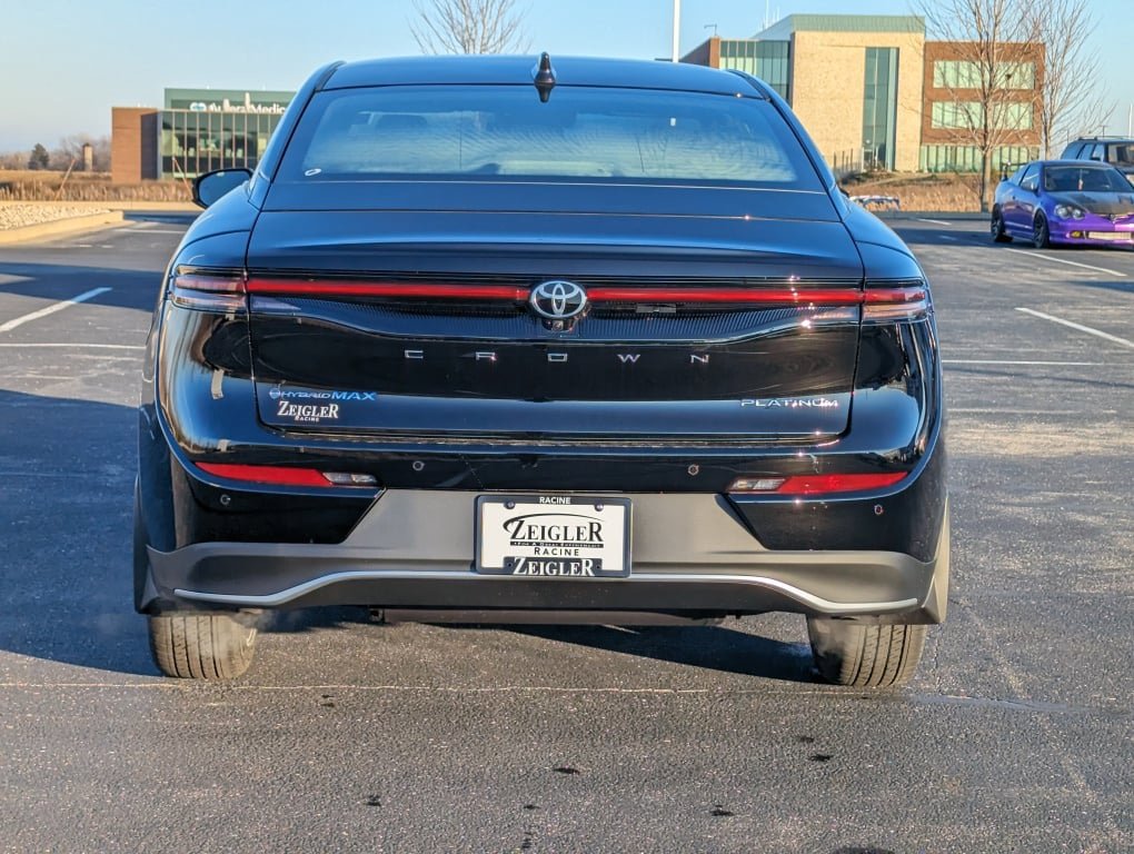 PreOwned 2024 Toyota Crown Platinum 4dr Car in Mt. Pleasant R3005519