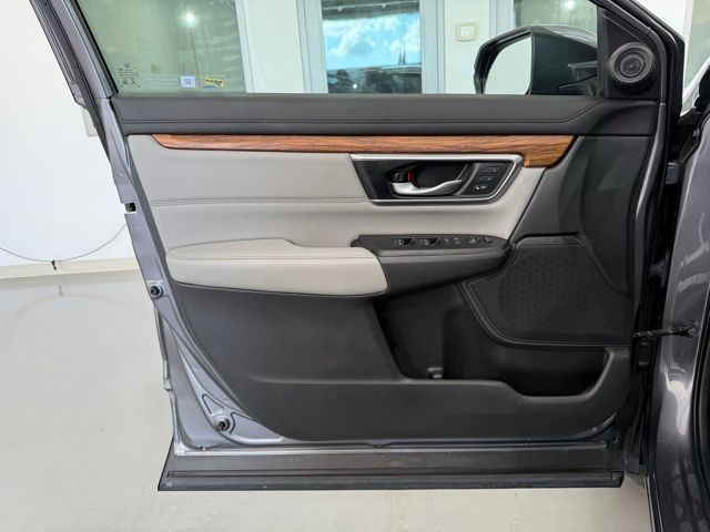 2021 Honda CR-V Touring photo 33