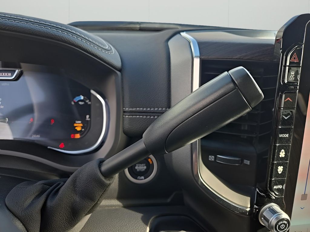 2025 Ram 2500 Laramie photo 20