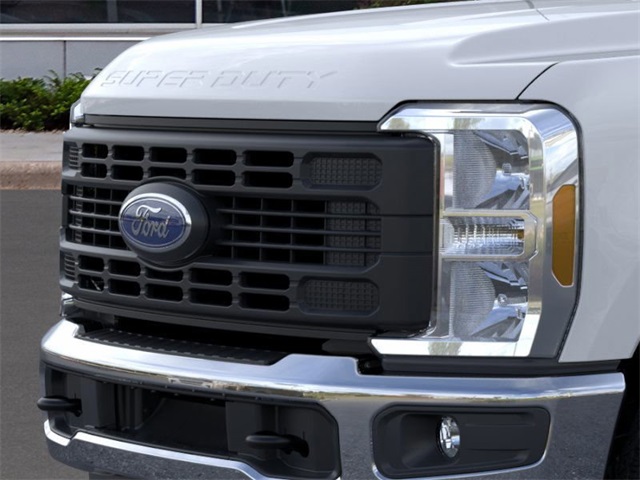2025 Ford F-250 photo 16