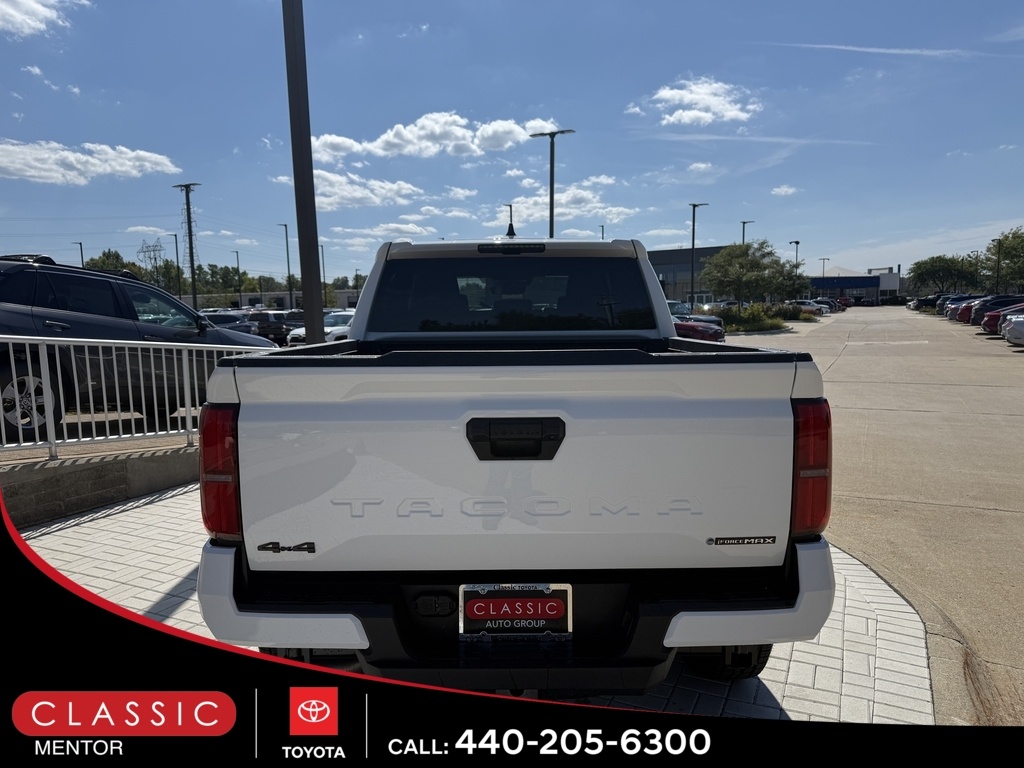 2025 Toyota Tacoma TRD Off-Road photo 4
