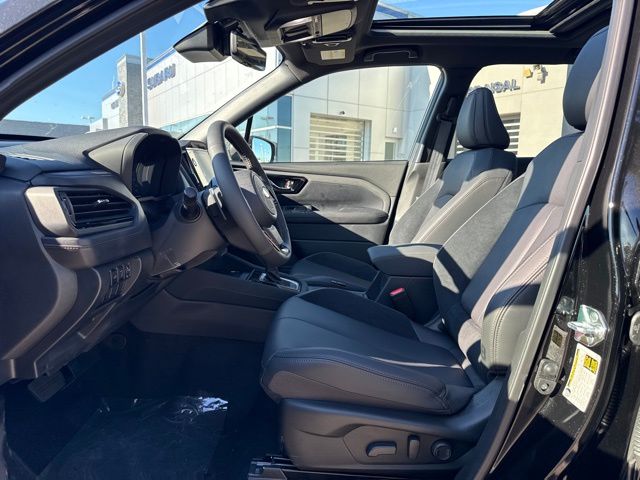 2025 Subaru Forester Touring photo 17