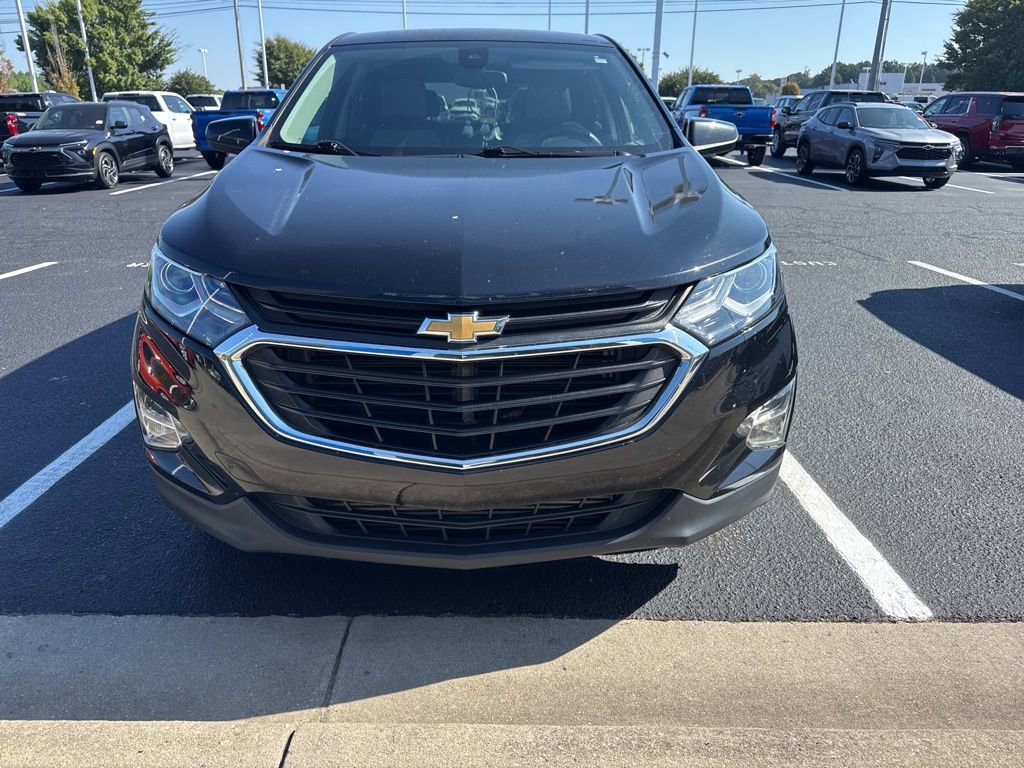 2020 Chevrolet Equinox LT photo 2