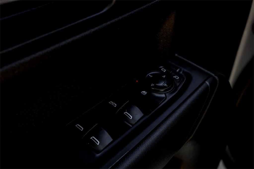 2023 Chevrolet Silverado 1500 Custom photo 11