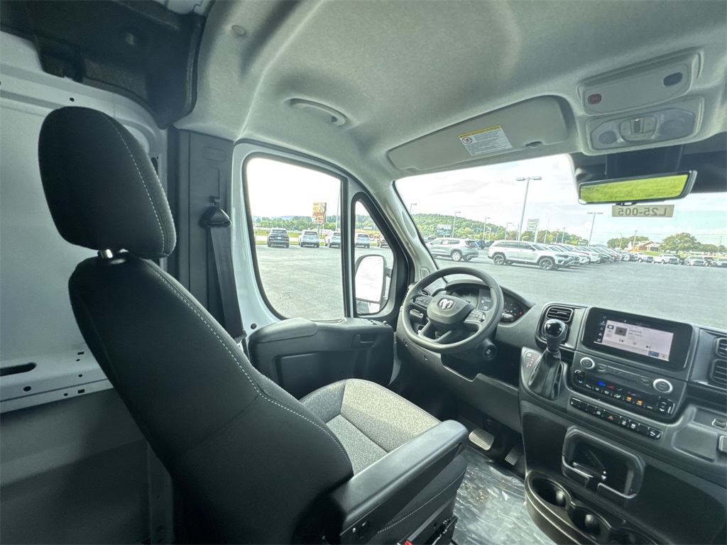 2025 Ram ProMaster 1500 photo 13