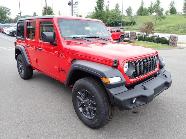 2025 Jeep Wrangler Sport S photo 4