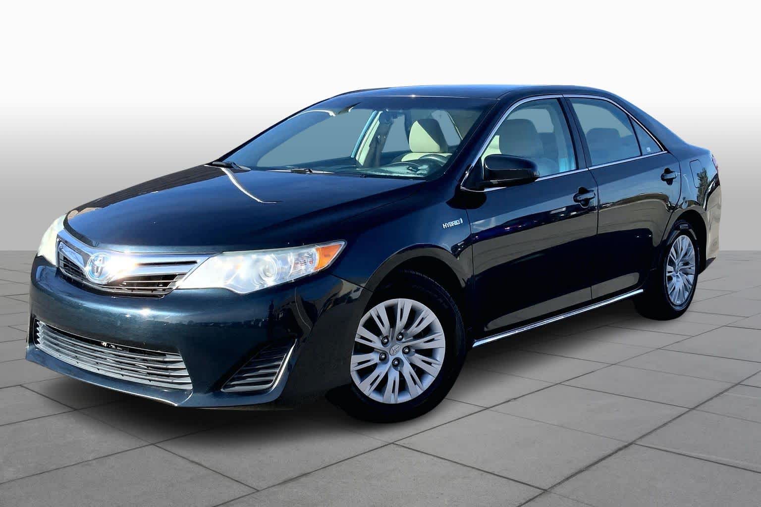 2012 Toyota Camry LE Hybrid's photo