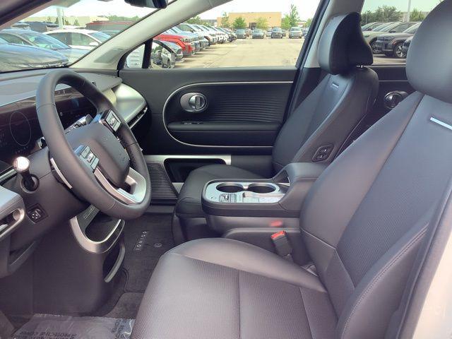 2026 Hyundai Ioniq Limited photo 8