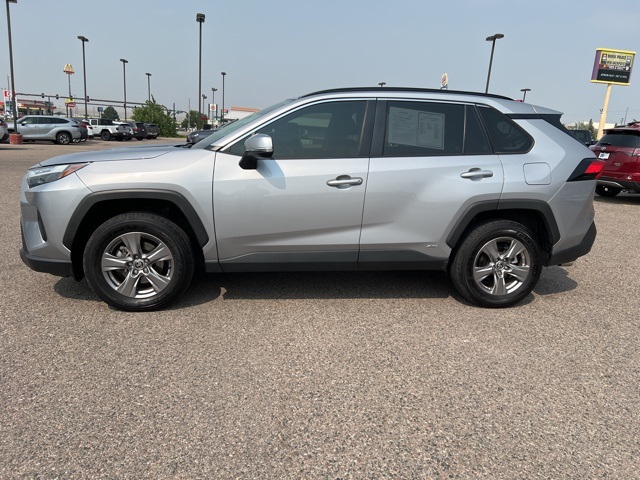 2023 Toyota RAV4 Hybrid XLE photo 5