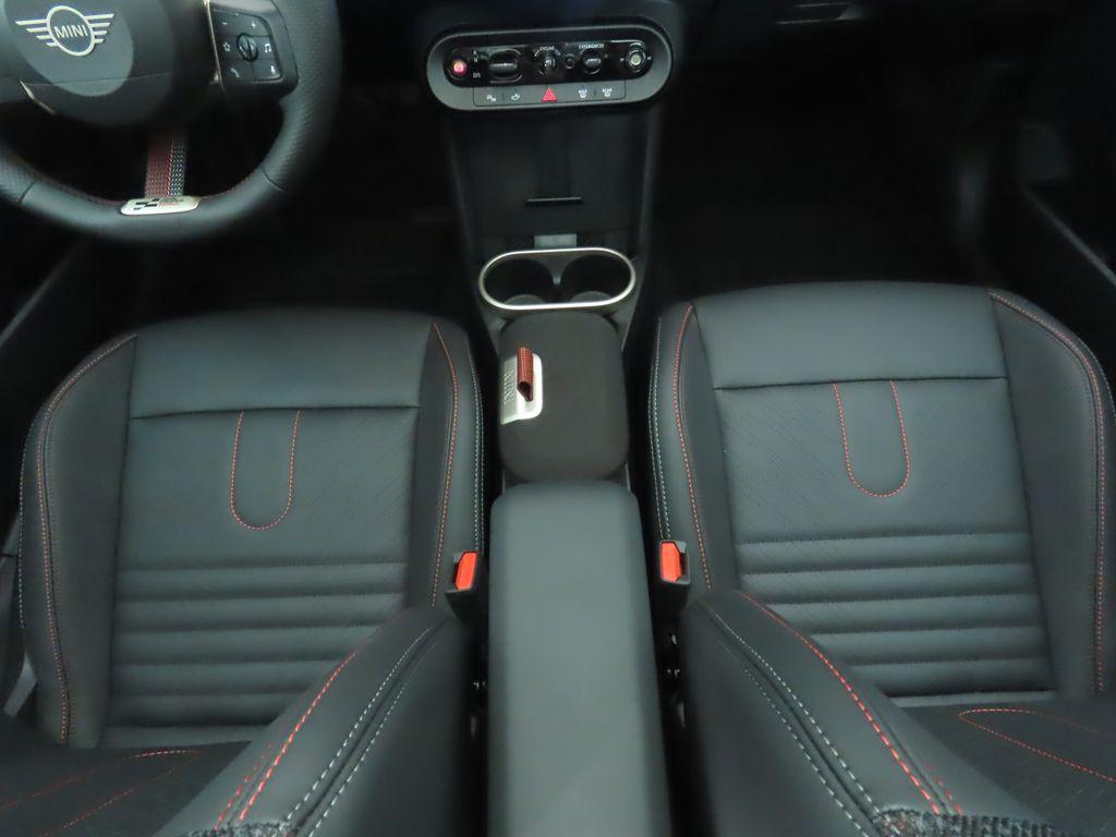 2025 Mini Cooper 4 Door Hardtop S Iconic photo 12