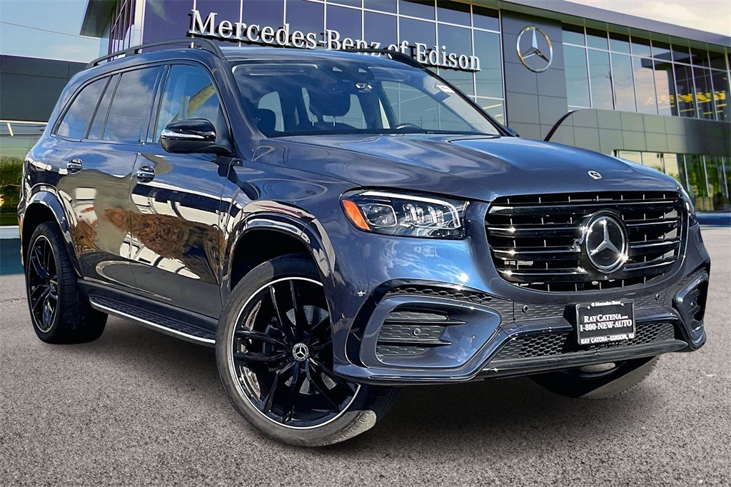 2024 Mercedes-Benz GLS Base's photo
